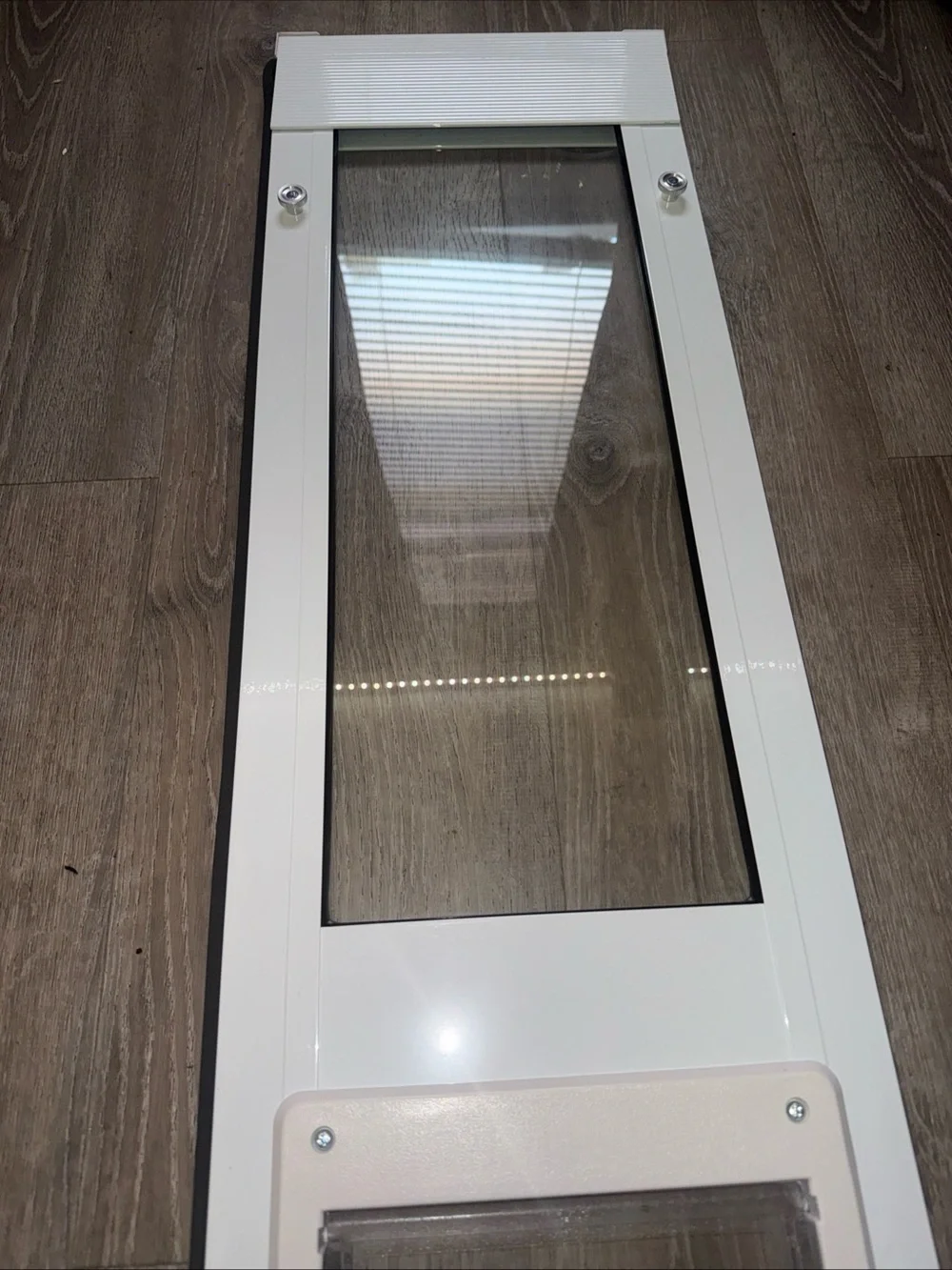 White/Pink Pet Door with Clear Flap - Secure Dog/Cat Entry